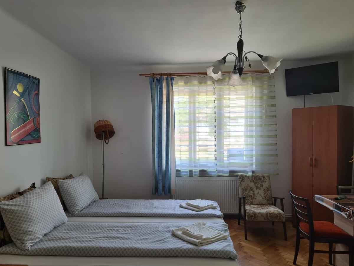 Hotel Sepsi-Szek Sfântu-Gheorghe Zewnętrze zdjęcie